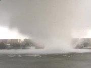 kaiyun体育app新版本发布2025版星际主题新地图