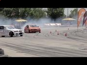 拉斯维加斯app 2025版 武器与角色高清展示